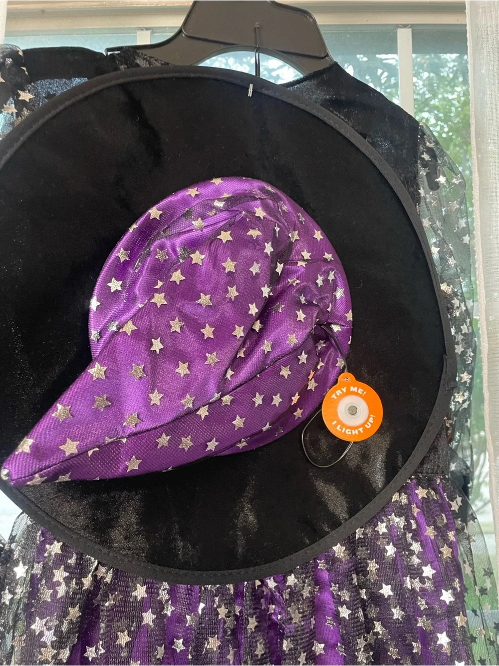 Hyde & Eek! Kids' Light-Up Starlight Witch Costume - Purple/Black (Medium)
